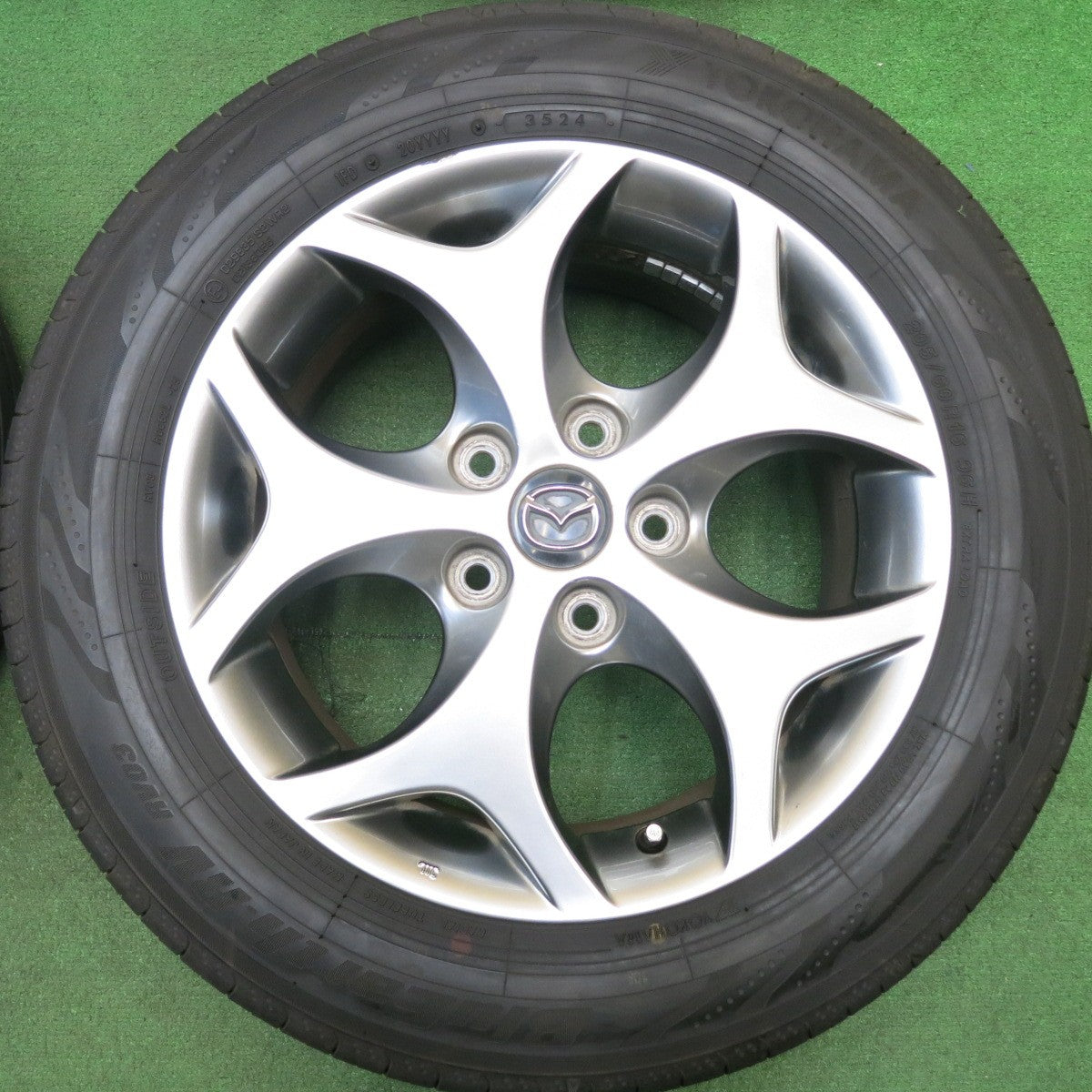 バリ溝!24年!9.5分★マツダ ビアンテ 純正 205/60R16 ヨコハマ BluEarth-RV RV03 16インチ PCD114.3/5H★5050506HAノ
