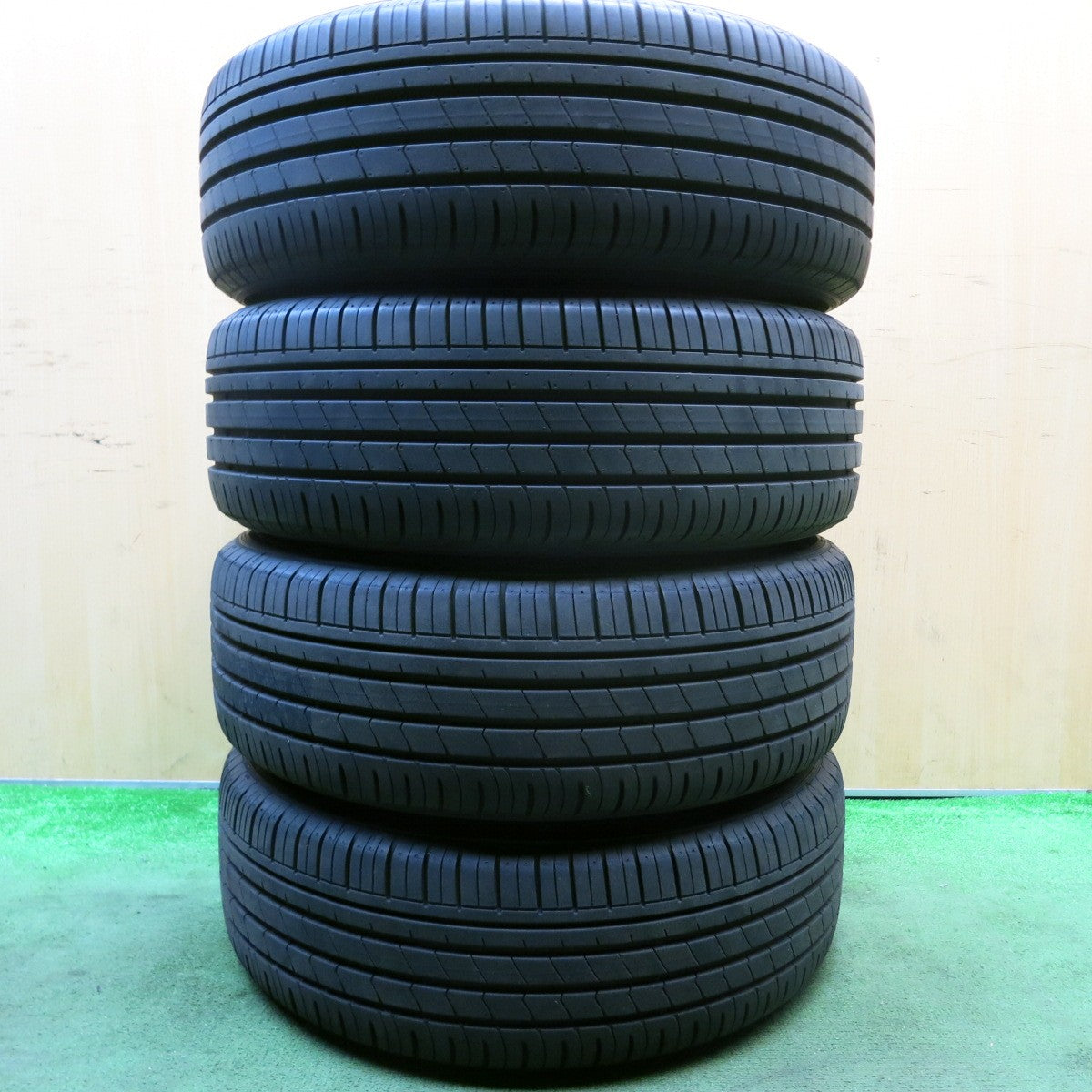ほぼ未使用!24年★日産 ジューク 純正 スチール 205/60R16 ハンコック キナジー ECO RV 16インチ PCD114.3/5H★5090603HAノ