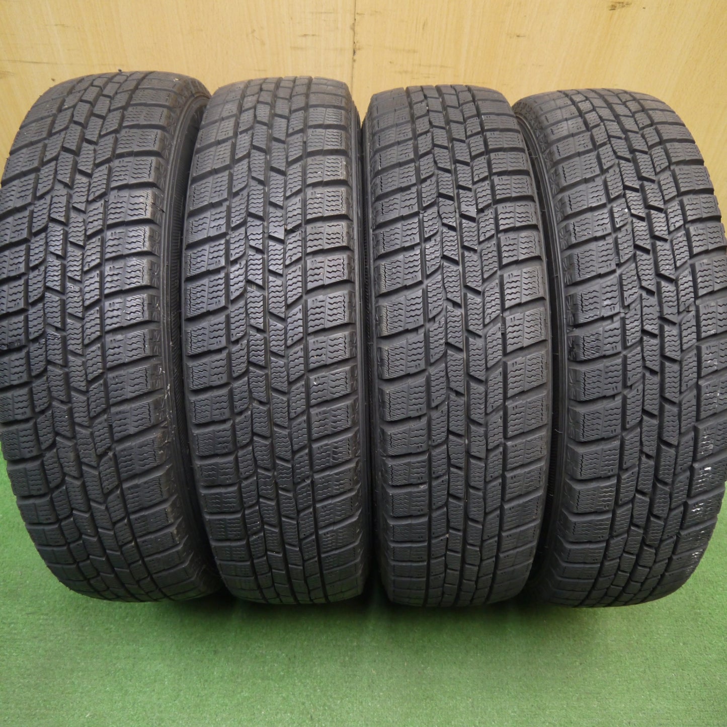 ほぼ未使用!キレイ★スタッドレス 155/65R14 グッドイヤー アイスナビ6 NIRVANA NV ニルバーナ ニルヴァーナ 14インチ PCD100/4H★6041002Hス