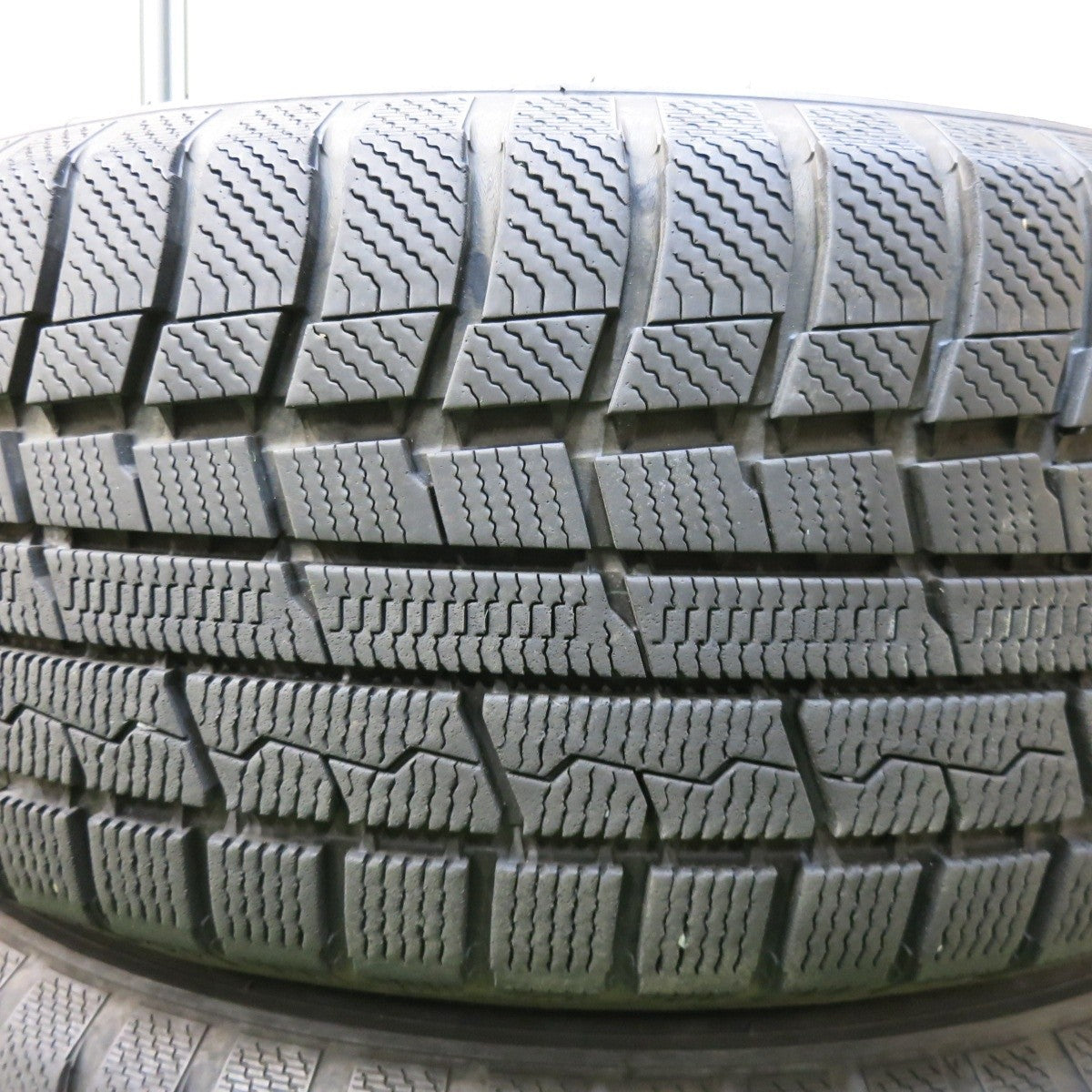 バリ溝!21年!9分★スタッドレス 215/60R17 トーヨー ウインター トランパス TX JOKER ジョーカー 17インチ PCD114.3/5H★4112906SYス
