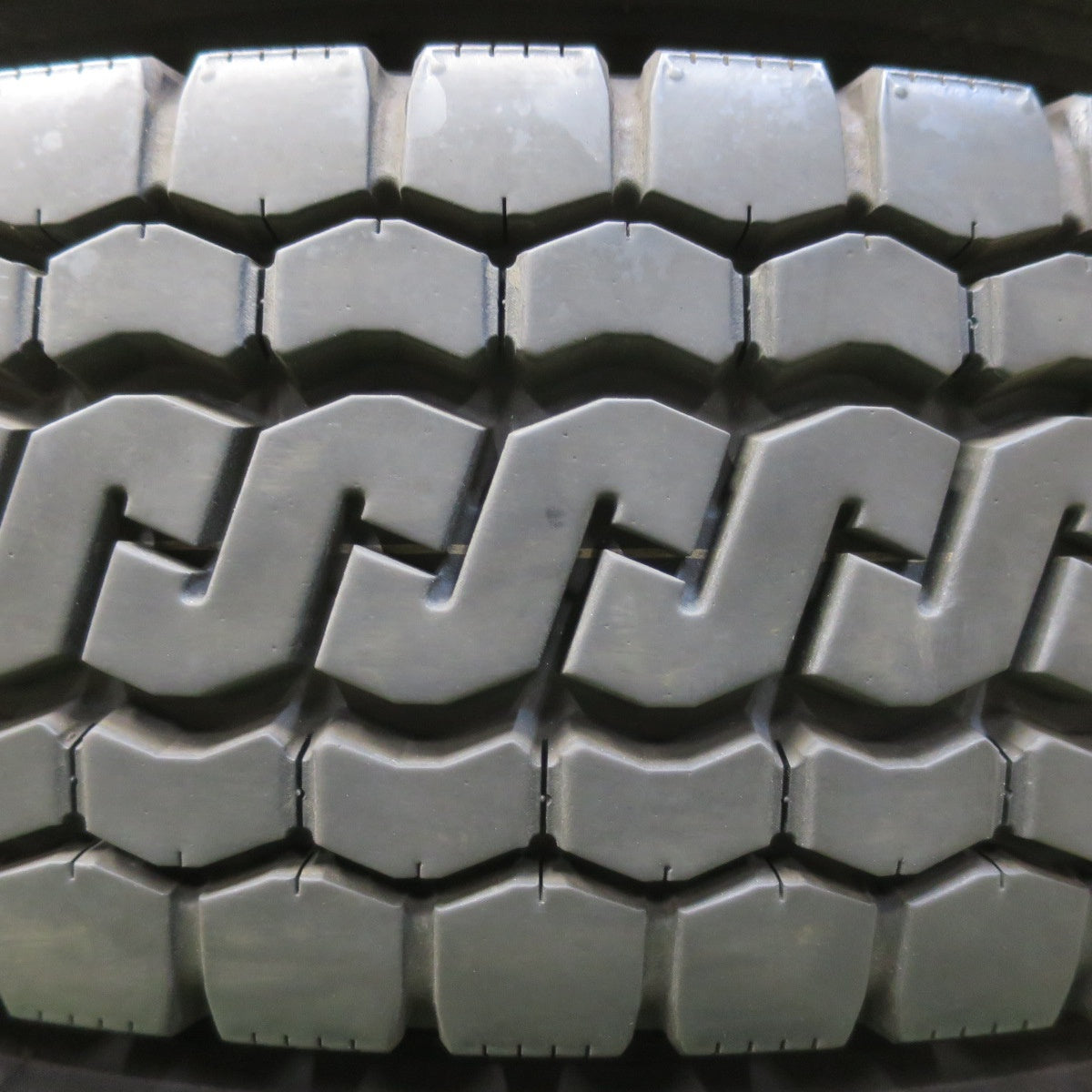 バリ溝!25年!9分!6本★トラック タイヤ 205/85R16 117/115N ブリヂストン エコピア M812 ミックス オールシーズン 16インチ★5101006イスタ