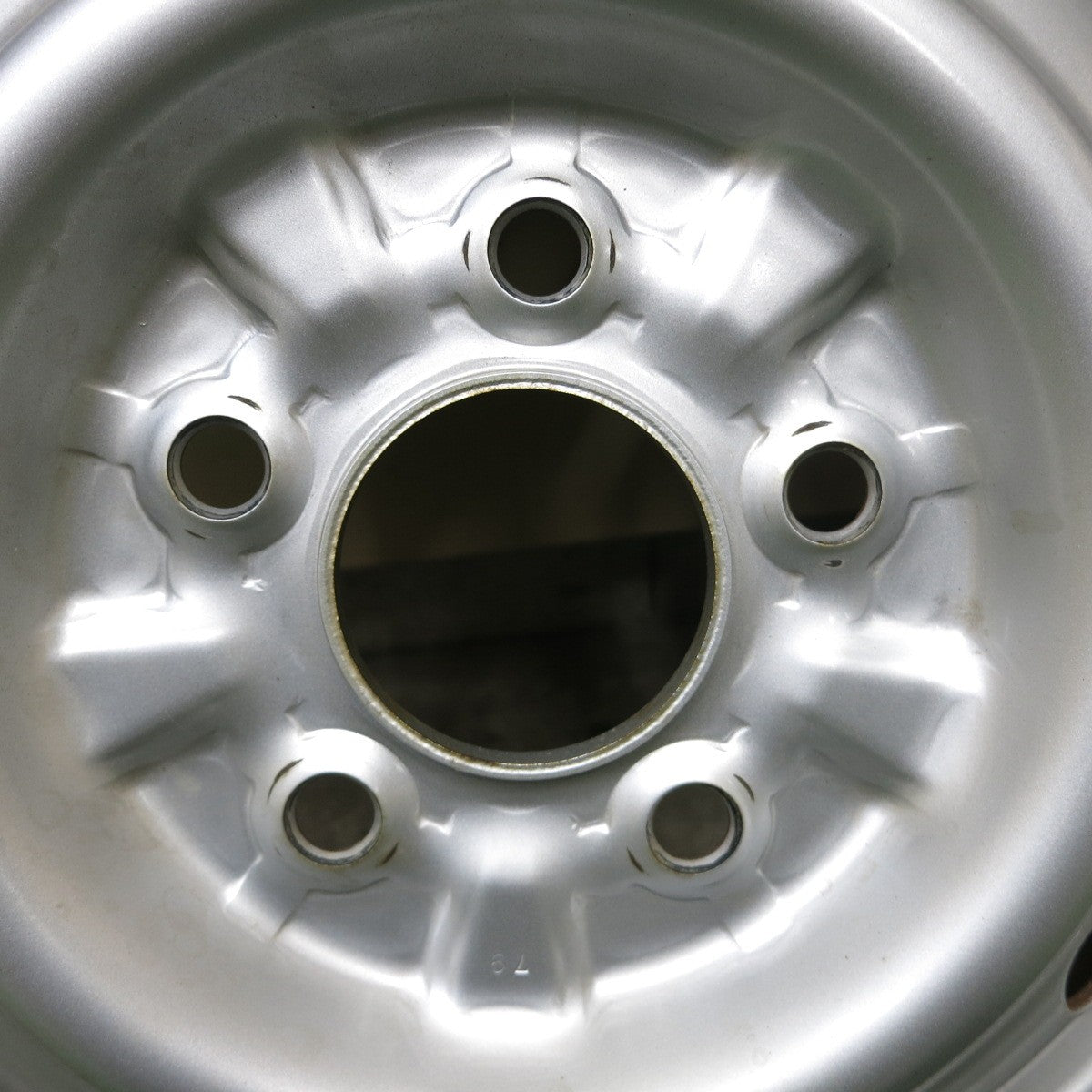 バリ溝!22年!キレイ!9.5分!2本★小型 トラック 165/80R14 91/90N スタッドレス トーヨー デルベックス 935 スチール ホイール DELVEX 14インチ PCD114.3/5H★5090601ナス