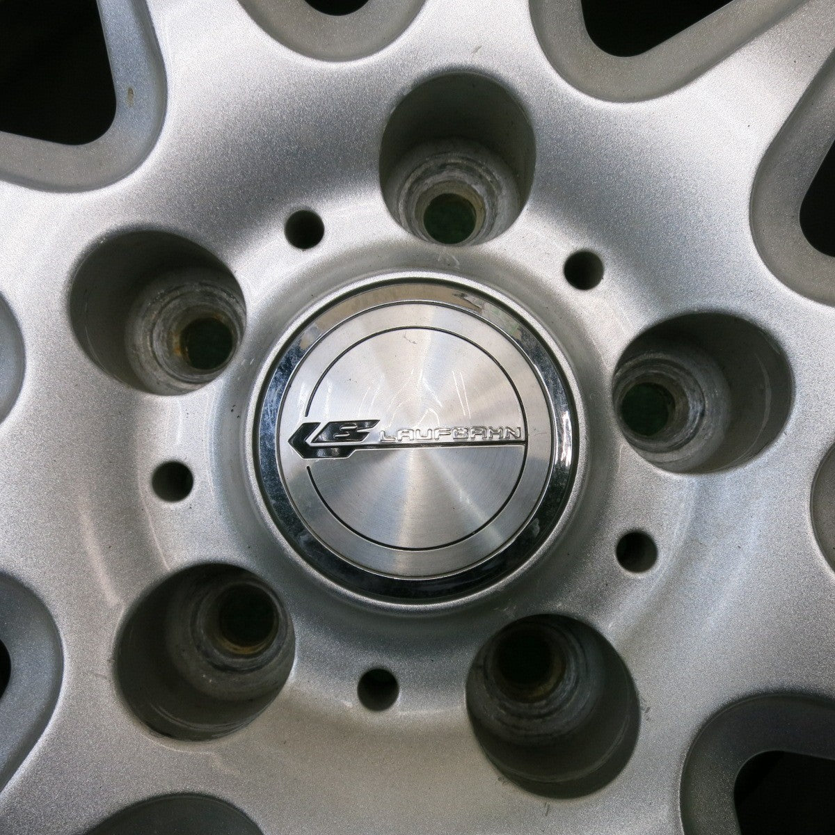 バリ溝!キレイ!9.5分★スタッドレス 195/65R15 コンチネンタル コンチバイキング コンタクト6 LAUFBAHN ラウフバーン 15インチ PCD114.3/5H★5051401NJス