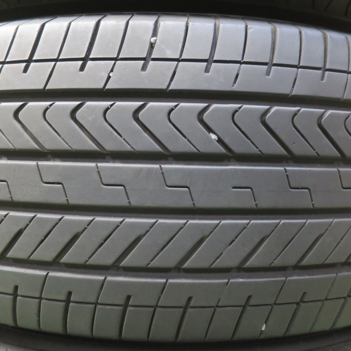 バリ溝!24年!8.5分★245/70R18 ヨコハマ ジオランダー X-CV G057 G057N タイヤ 18インチ ランクル 250 等★6051811イノタ