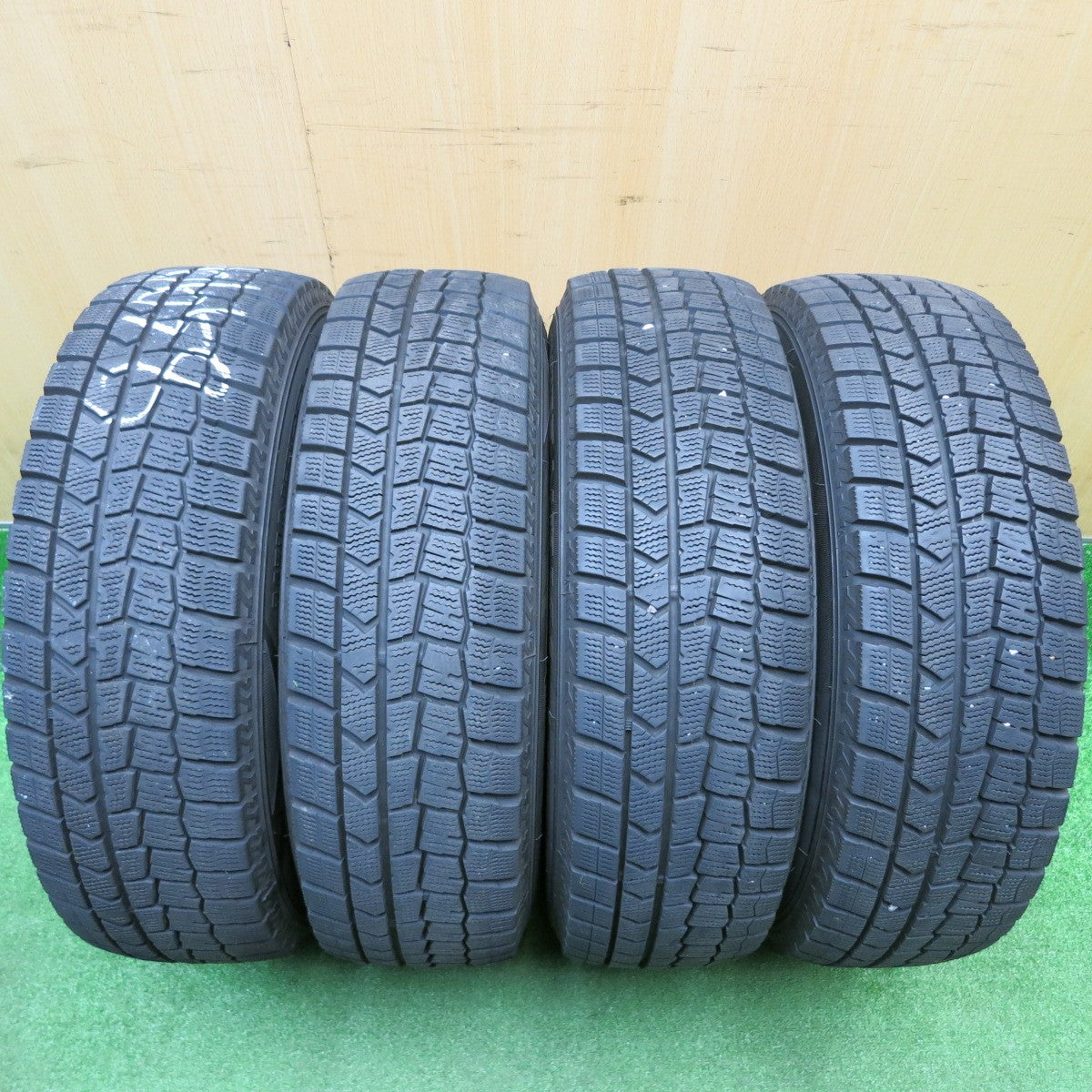 バリ溝!22年!キレイ!8.5分★スタッドレス 185/70R14 ダンロップ ウインターマックス WM02 TOPY スチール ホイール 14インチ PCD100/4H★5112012HAス