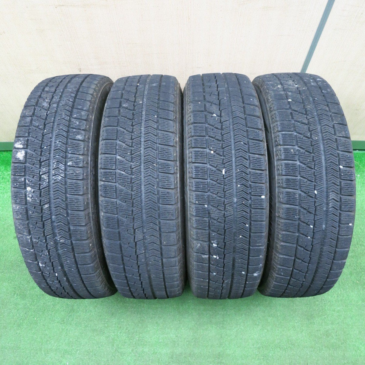 キレイ★スタッドレス 175/65R15 ブリヂストン ブリザック VRX SCHNEIDER シュナイダー 15インチ PCD100/4H★5010707NJス
