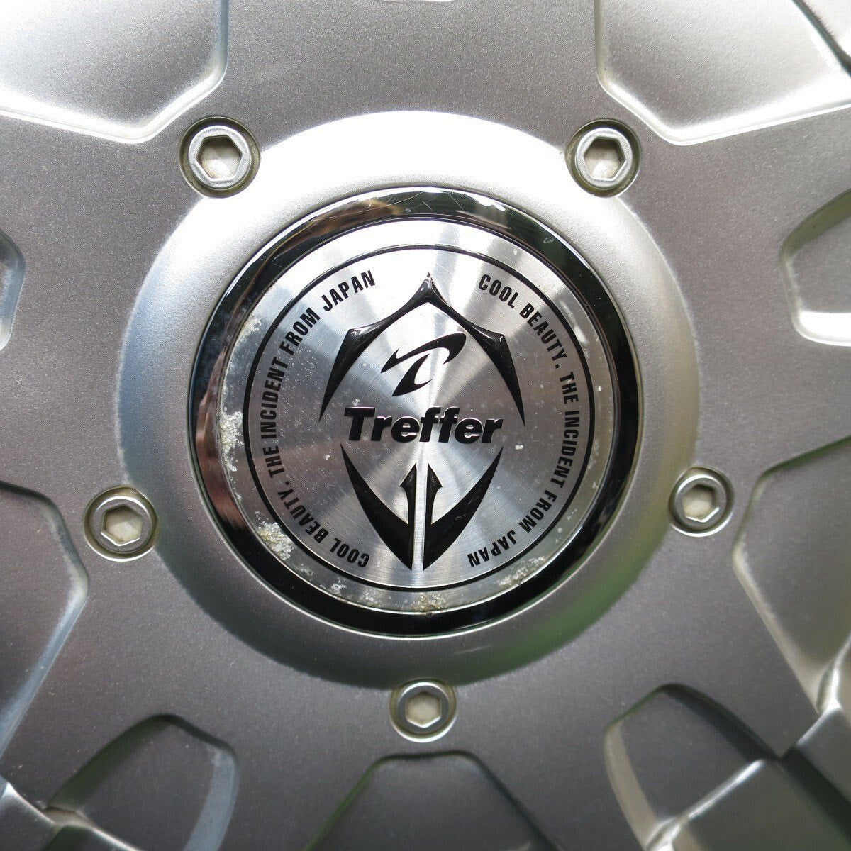 バリ溝!キレイ!9分★スタッドレス 185/65R15 ダンロップ ウインターマックス WM01 Treffer トレファー 15インチ PCD100 114.3/4H マルチ★5031115Hス