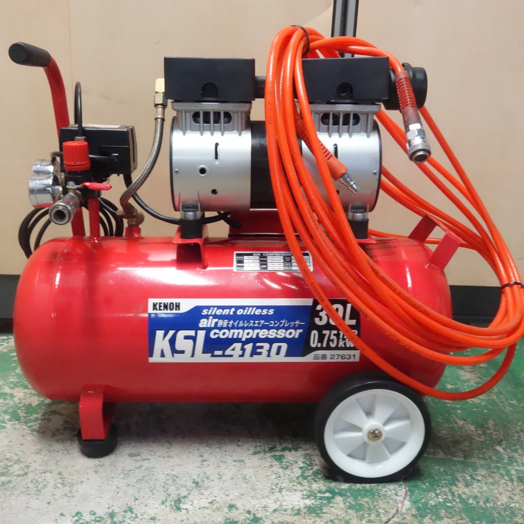 【中古】【動作OK】【店頭引取限定】　コンプレッサー　ＫＥＮＯＨ　Ｋ－１５３０　本体のみ 中古】【動作OK】【店頭引取限定】KENOH 常圧コンプレッサー K-1530
