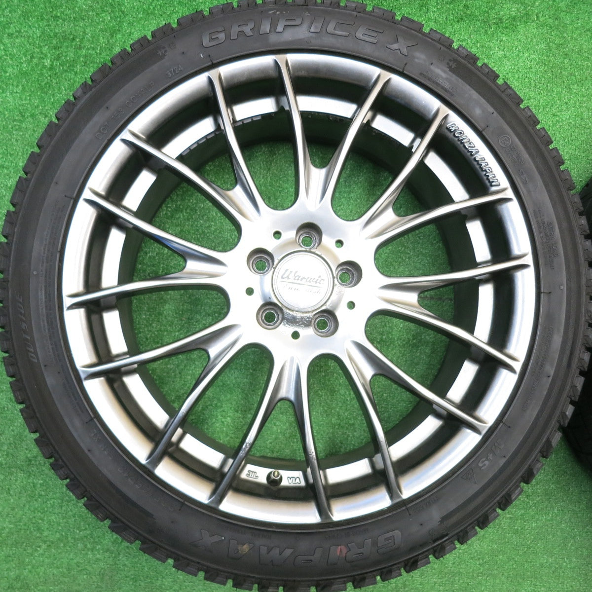ほぼ未使用!24年★レガシィ 等 225/45R18 スタッドレス グリップマックス GRIP ICE X Warwic Euro Mesh ワーウィック ユーロメッシュ 18インチ PCD100/5H★5102308HAス
