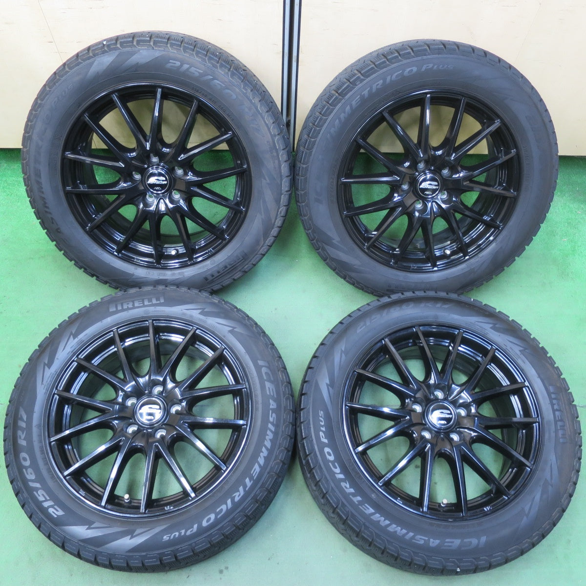 キレイ★スタッドレス 215/60R17 ピレリ アイスアシンメトリコ プラス SCHNEIDER MiD シュナイダー 17インチ PCD114.3/5H★5081803イス