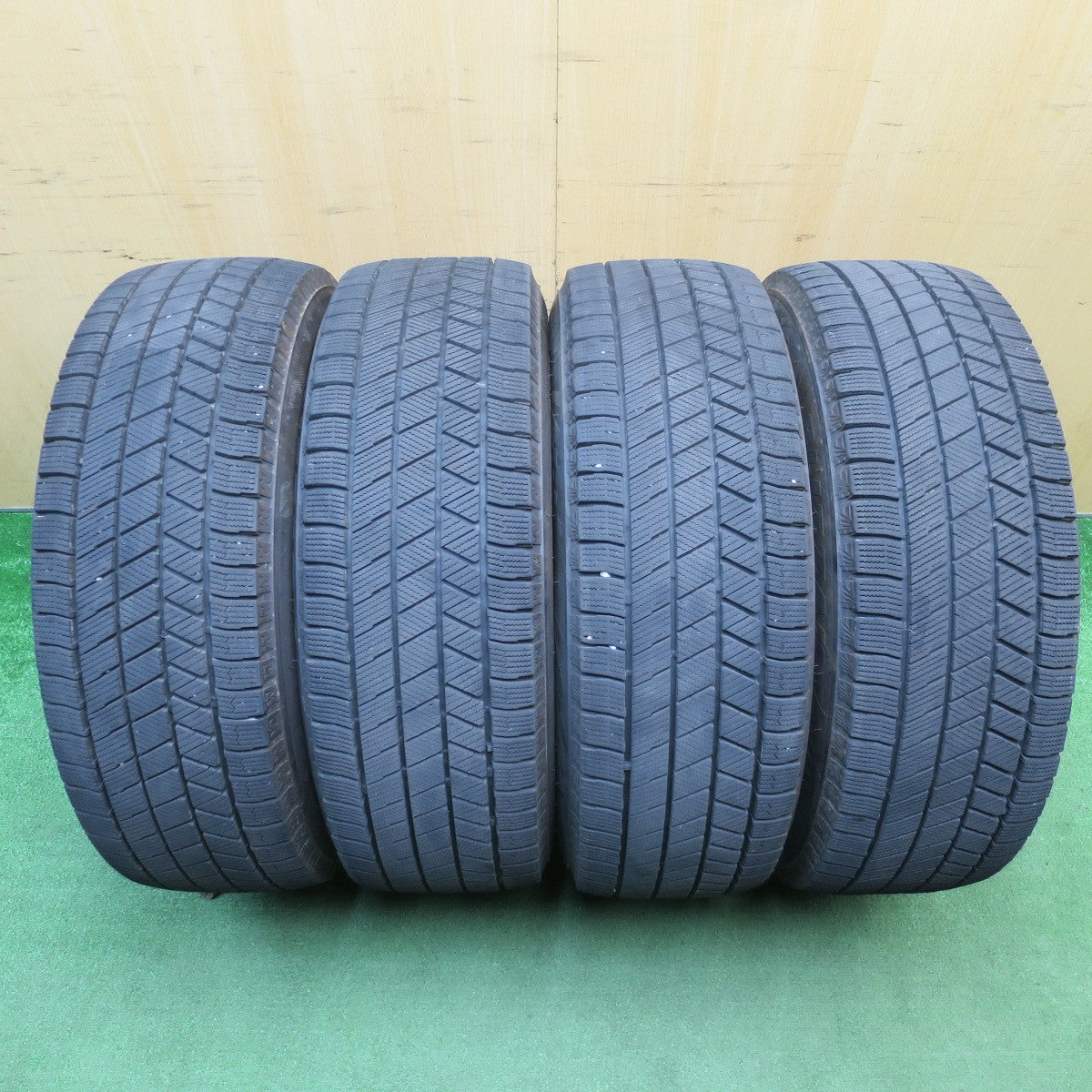 バリ溝!25年!キレイ!8.5分★スタッドレス 215/65R16 ブリヂストン ブリザック VRX3 BALMINUM LS10 バルミナ 16インチ PCD114.3/5H★6033104NJス