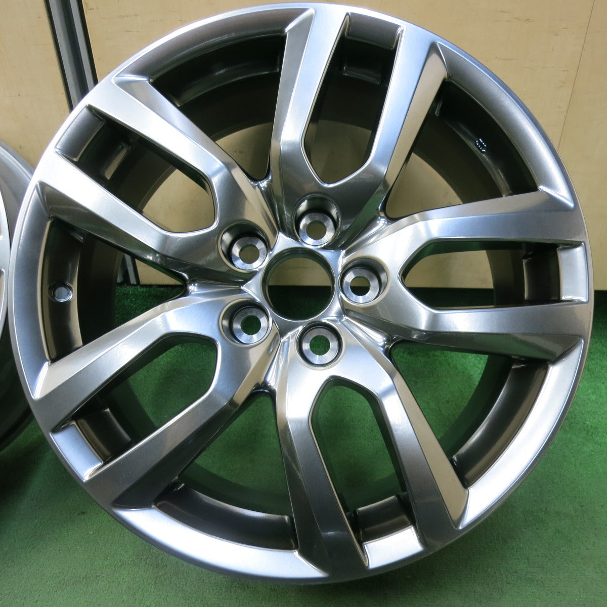 新車外し★レクサス NX バージョンL 純正 ホイール 18インチ 18×7.5J PCD114.3/5H★5073002SYホ
