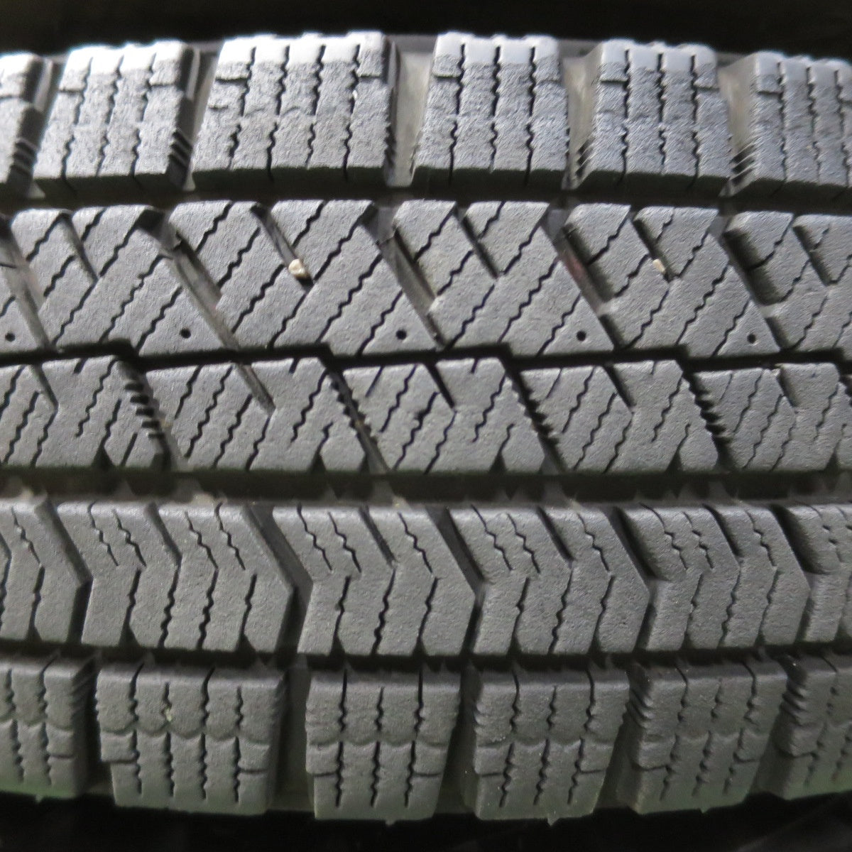 キレイ!22年★スタッドレス 145/80R13 ブリヂストン ブリザック VRX2 TOPRUN トップラン 13インチ PCD100/4H★5093014イス