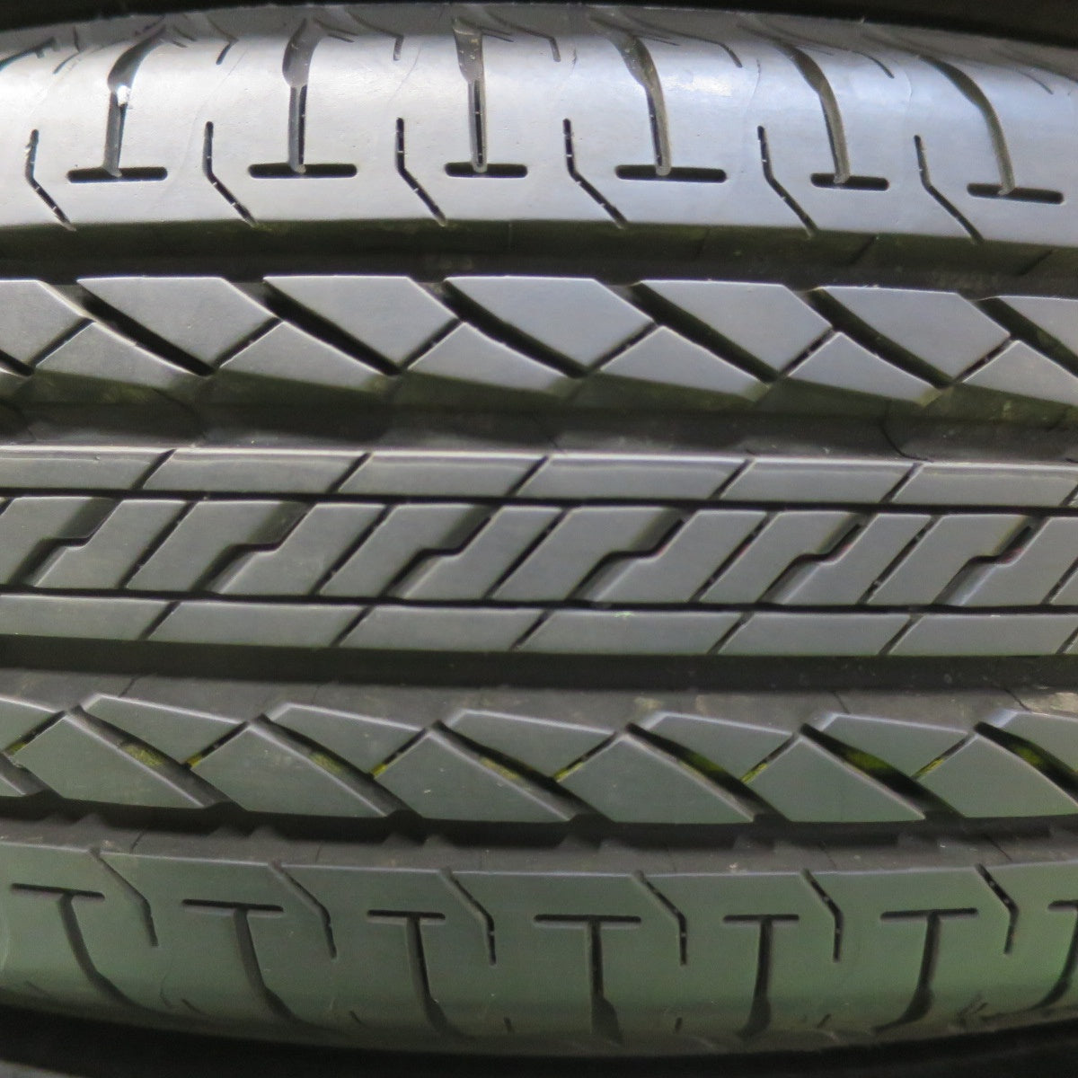 バリ溝!25年!9.5分★ジムニー 等 175/80R16 ブリヂストン デューラー H/L 852 タイヤ 16インチ★5102503イノタ