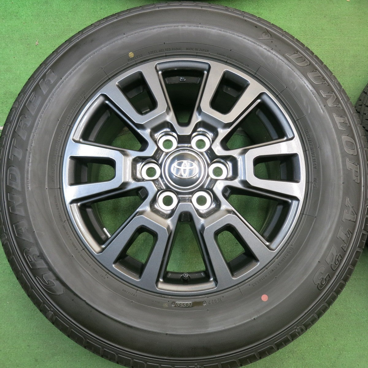 新車外し!25年★トヨタ ランドクルーザー 250 VX 純正 265/65R18 ダンロップ AT23 グラントレック ランクル 18インチ PCD139.7/6H★5072709HAノ