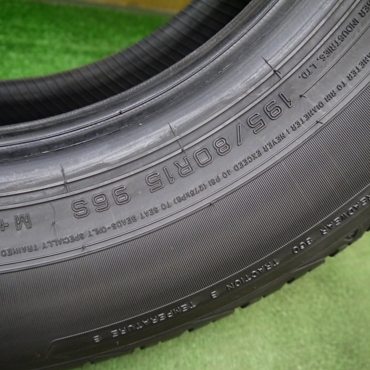 未使用!25年!1本★195/80R15 ダンロップ AT20 グラントレック 15インチ ジムニー シエラ ハイエース 等 スペア タイヤ★5050709Hノタ
