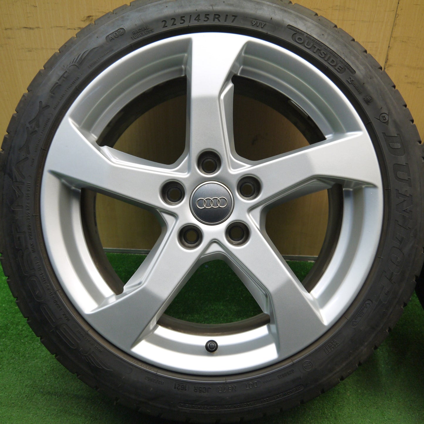 キレイ!21年★アウディ 8V A3 スポーツバック 純正 225/45R17 ダンロップ スポーツマックス RT 17インチ PCD112/5H★5041405Hノ