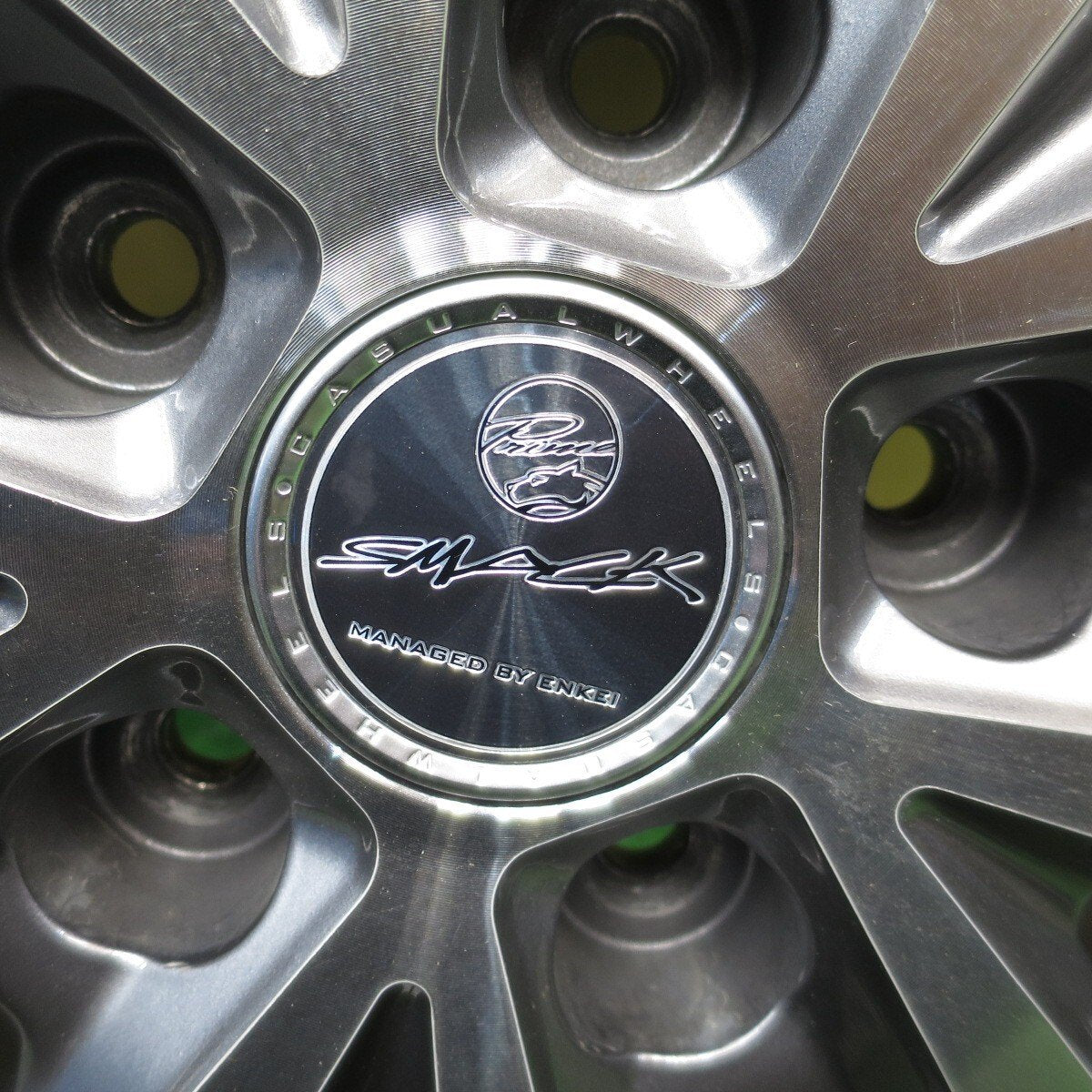 バリ溝!キレイ!9.5分以上★スタッドレス 215/55R17 ダンロップ ウインターマックス WM01 SMACK ENKEI スマック エンケイ 17インチ PCD114.3/5H★5031014Hス