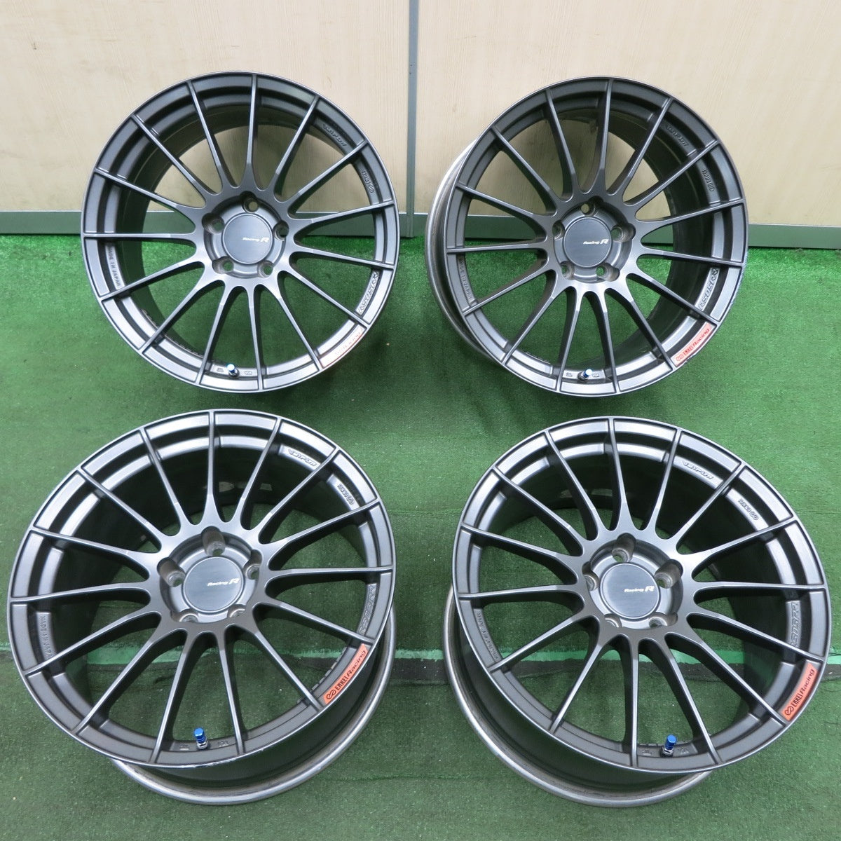 ENKEI RS05RR 18インチ 9J 2本　引き取り限定！ 最終値下げ・ENKEI エンケイ RS05RR 18インチ 9.5J+35+ポテンザRE-71RS