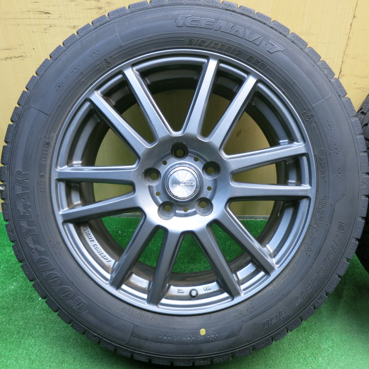 バリ溝!21年!キレイ!9分★スタッドレス 215/60R17 グッドイヤー アイスナビ7 dP devotion dPデボーション 17インチ PCD114.3/5H★5042002TNス