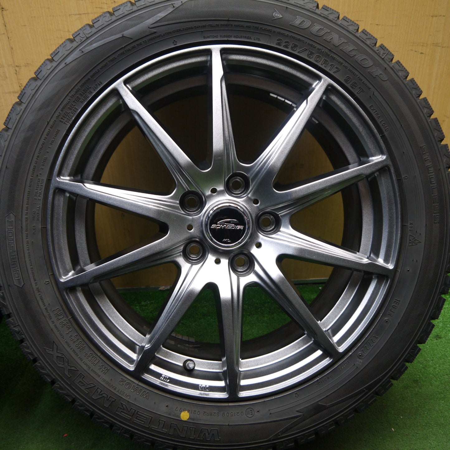 バリ溝!22年!キレイ!9.5分★スタッドレス 225/50R17 ダンロップ ウインターマックス WM02 SCHNEIDER MiD シュナイダー 17インチ PCD114.3/5H★5082601Hス
