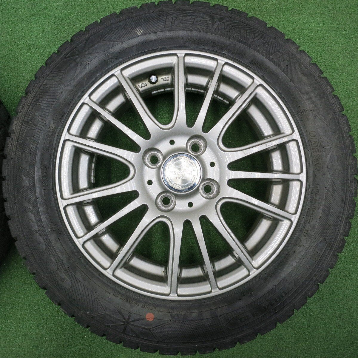 バリ溝!9分★スタッドレス 165/70R14 グッドイヤー アイスナビ6 ravrion selzer ラブリオン 14インチ PCD100/4H★5012104NJス