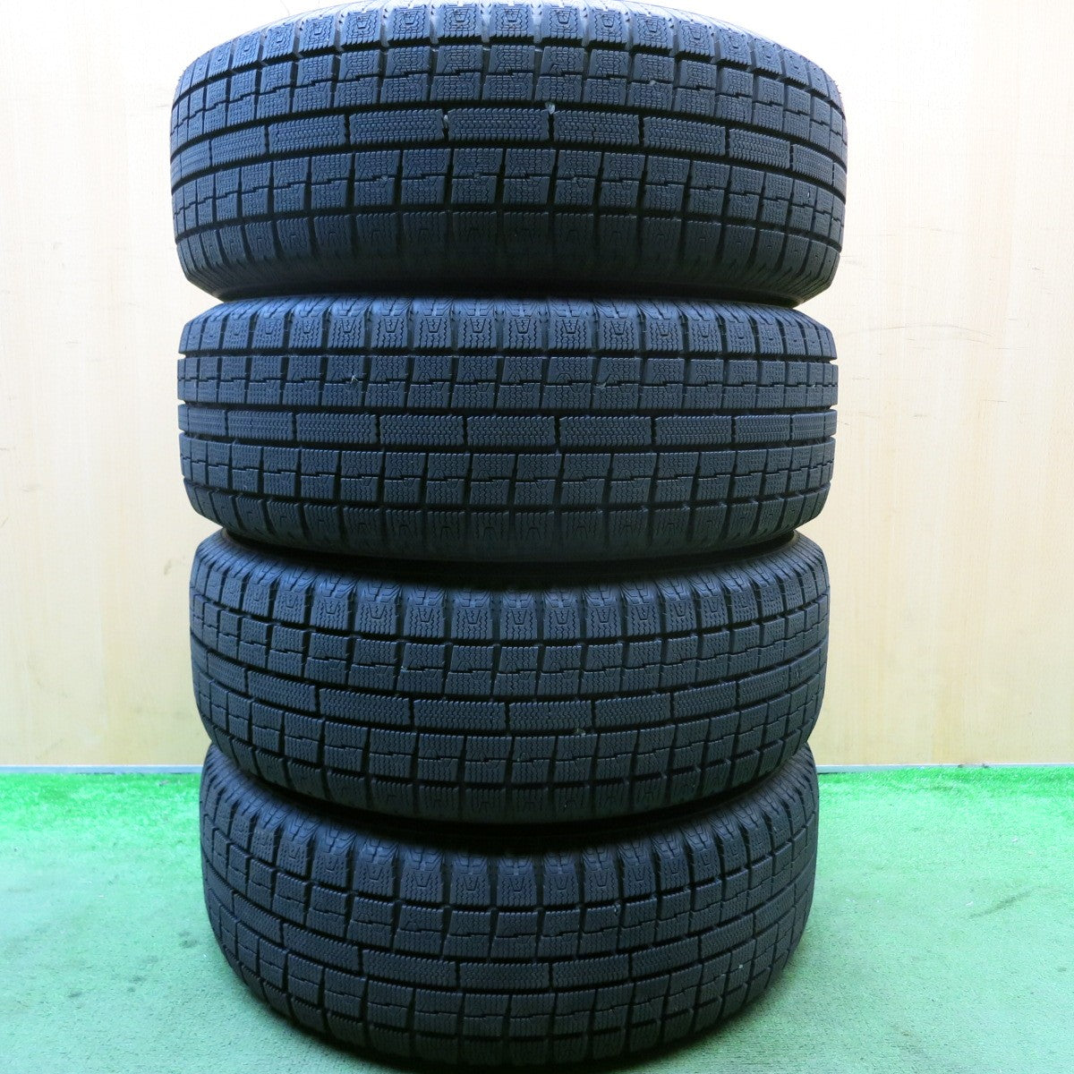 ほぼ未使用★スタッドレス 205/65R15 トーヨー ガリット G5 PRD 社外 アルミ 15インチ PCD114.3/5H★5090410HAス