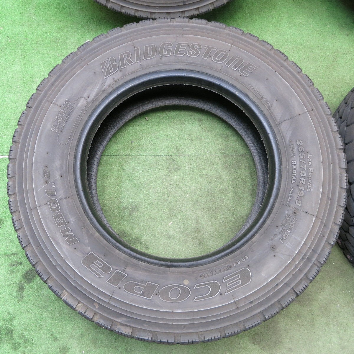 バリ溝!24年!9分★トラック タイヤ 265/70R19.5 140/138J ブリヂストン エコピア M801Ⅱ ミックス オールシーズン 19.5インチ★5122902ナスタ