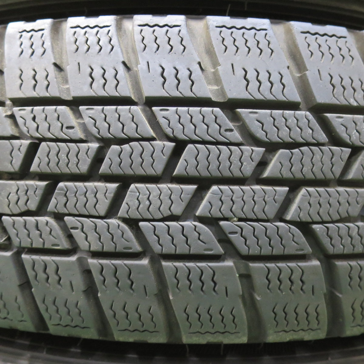 バリ溝!キレイ!9分★スタッドレス 155/65R14 グッドイヤー アイスナビ6 TEAD テッド 14インチ PCD100/4H★5042105イス