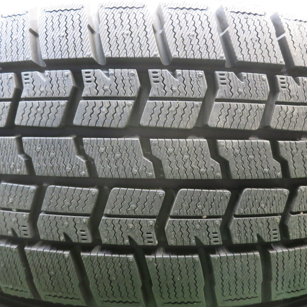 超バリ溝!22年!キレイ!ほぼ10分★スタッドレス 225/55R17 グッドイヤー アイスナビ7 Verthandi ヴェルザンディ ヴェルサンディ 17インチ PCD114.3/5H★5042704HAス