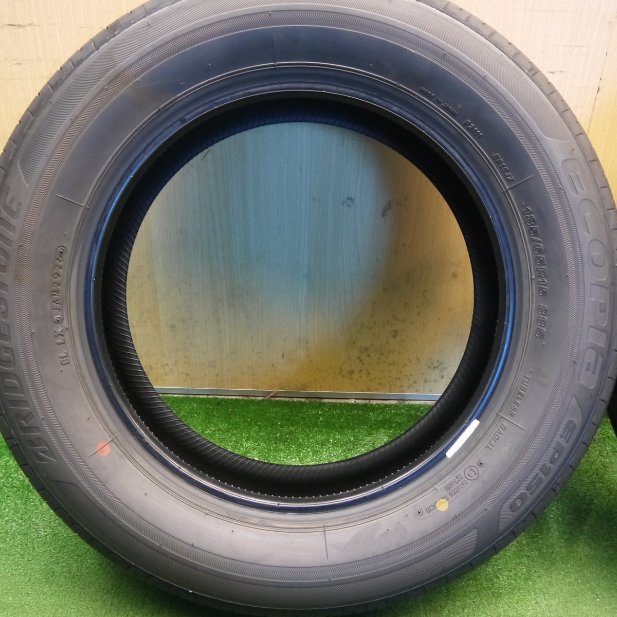 新車外し!26年◎185/65R15 ブリヂストン エコピア EP150 タイヤ 15インチ カローラ フィールダー アクア フィット ノート デミオ 等◎6100705Hノタ