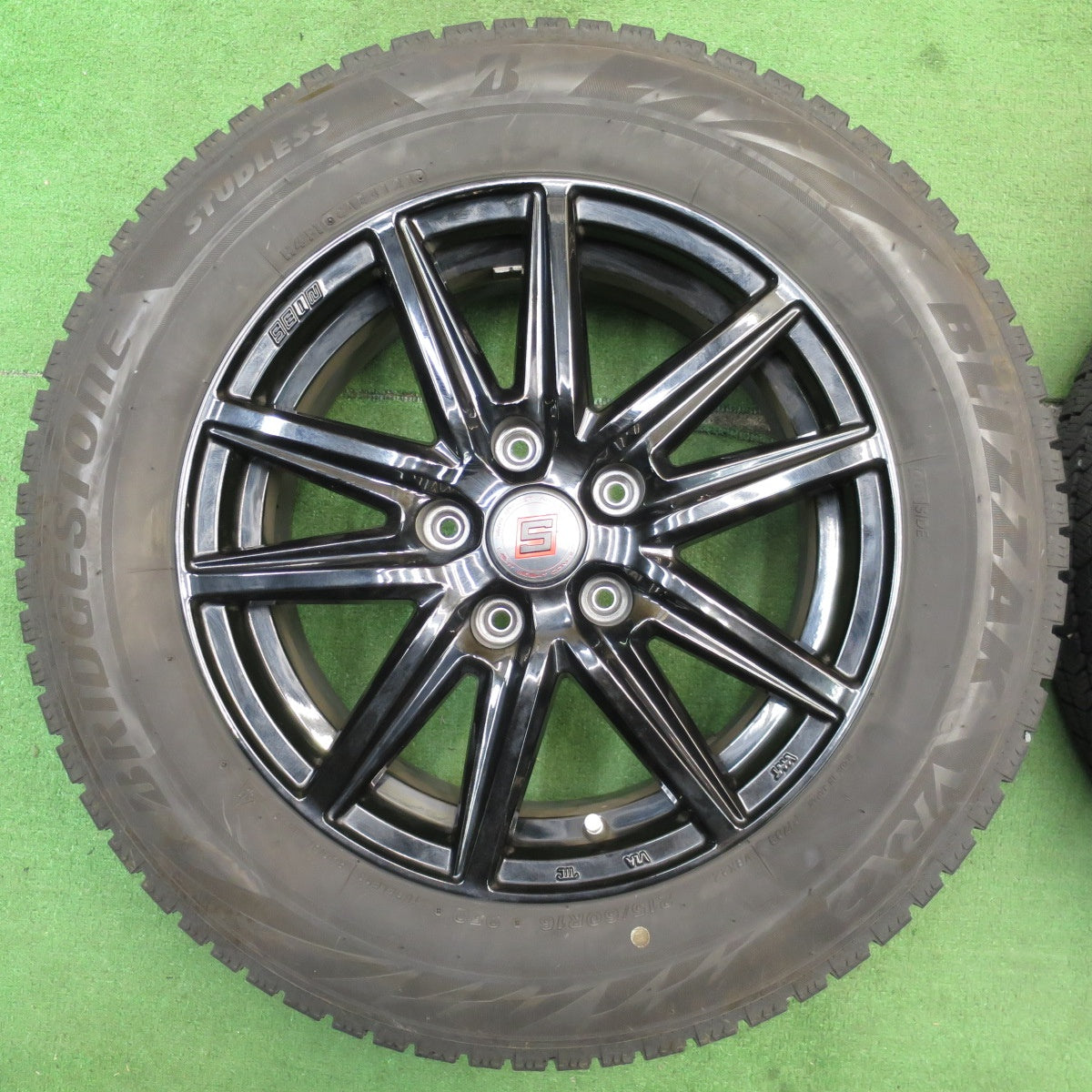 バリ溝!21年!キレイ!8.5分★スタッドレス 215/60R16 ブリヂストン ブリザック VRX2 SEIN ザイン 16インチ PCD114.3/5H★5053002NJス