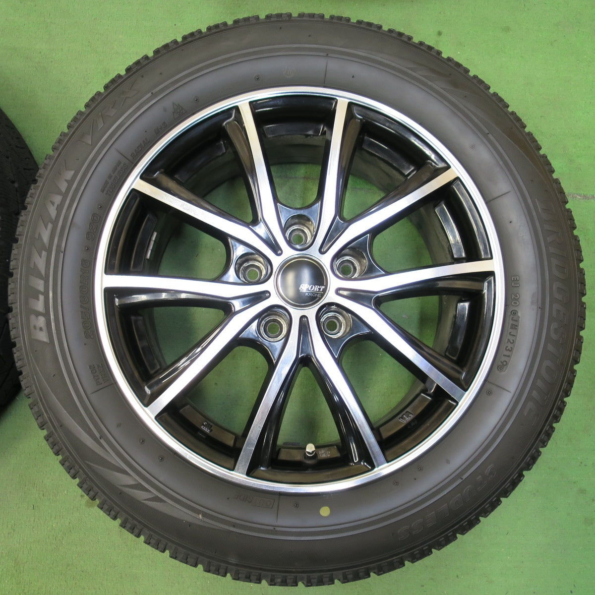 4本価格★スタッドレス 205/60R16 ブリヂストン ブリザック VRX SPORT KRONE 16インチ スポルト クローネ PCD114.3/5H★5041003イス