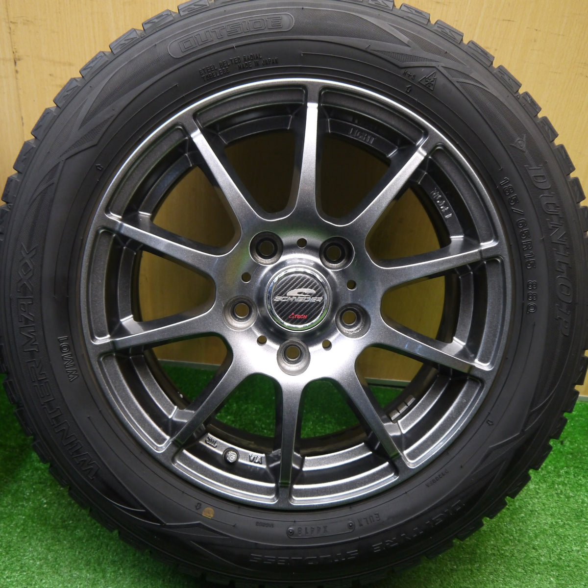 バリ溝!キレイ!8.5分★スタッドレス 185/65R15 ダンロップ ウインターマックス WM01 SCHNEIDER ATECH シュナイダー 15インチ PCD114.3/5H★5112604Hス