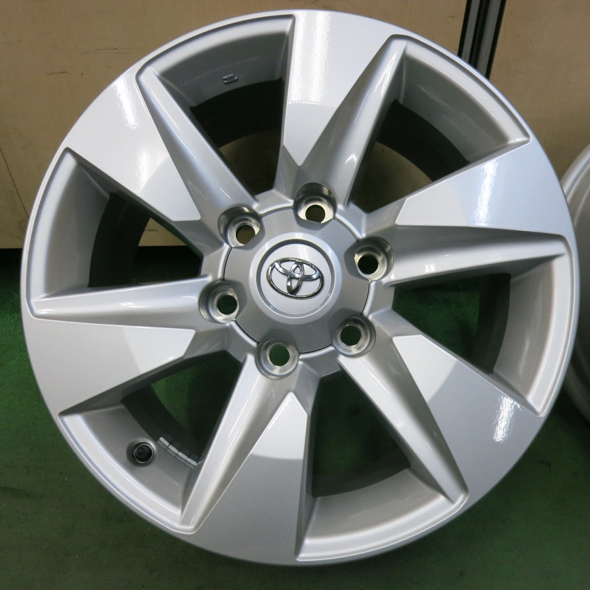 新車外し★トヨタ 150系 ランクル プラド 純正 ホイール 17インチ 17×7.5J PCD139.7/6H★5052802SYホ