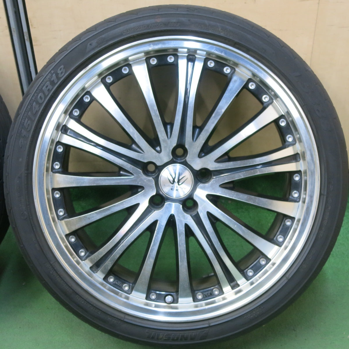 4本価格!21年★86 BRZ 等 LOXARNY EX BYRON AVENGER 215/40R18 ランドセイル LS388 ロクサーニ バイロン アベンジャー PCD100/5H★5082701SKノ