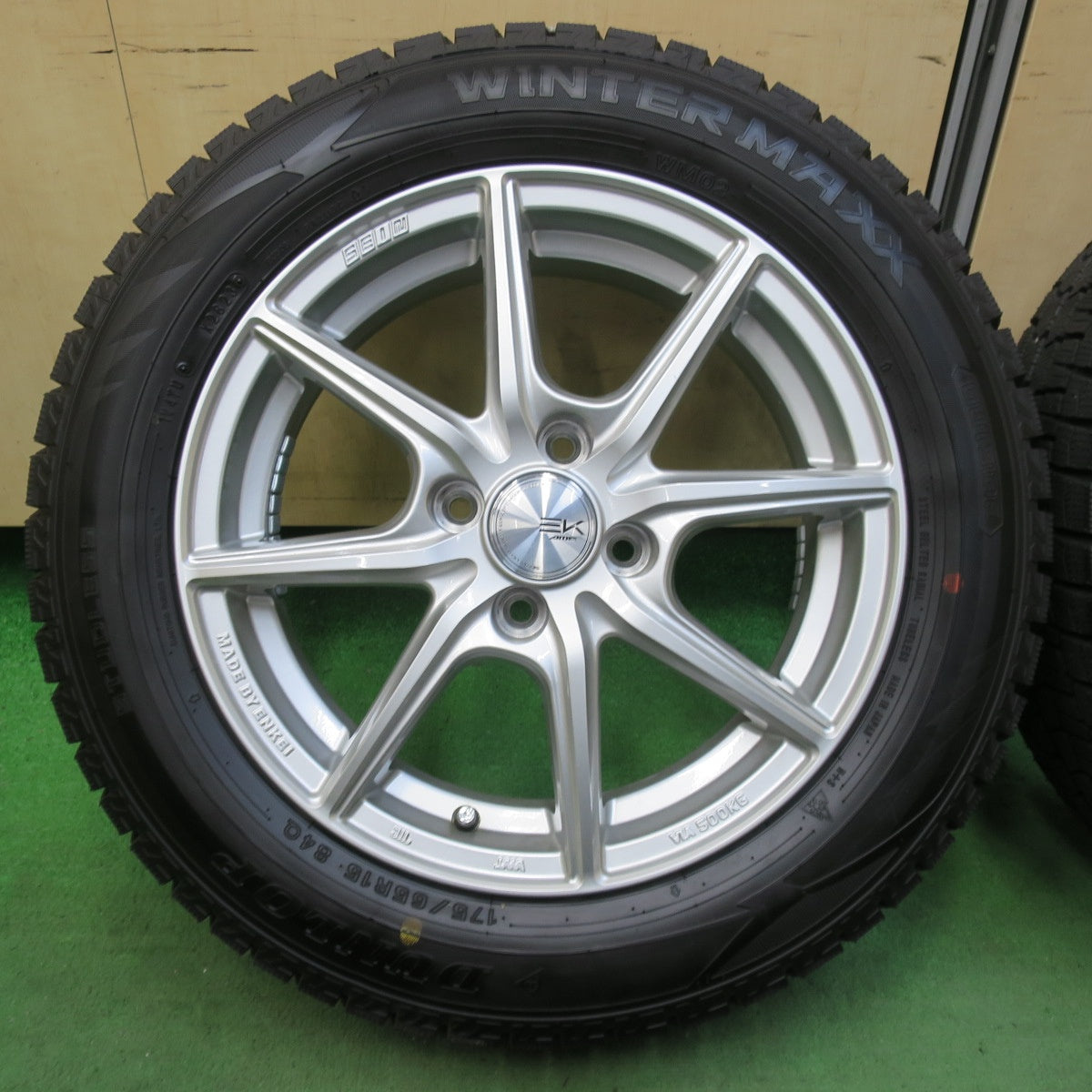タイヤほぼ未使用!23年!キレイ★スタッドレス 175/65R15 ダンロップ ウインターマックス WM02 SEIN EK AME ENKEI ザイン エンケイ 15インチ PCD100/4H★5042803イス