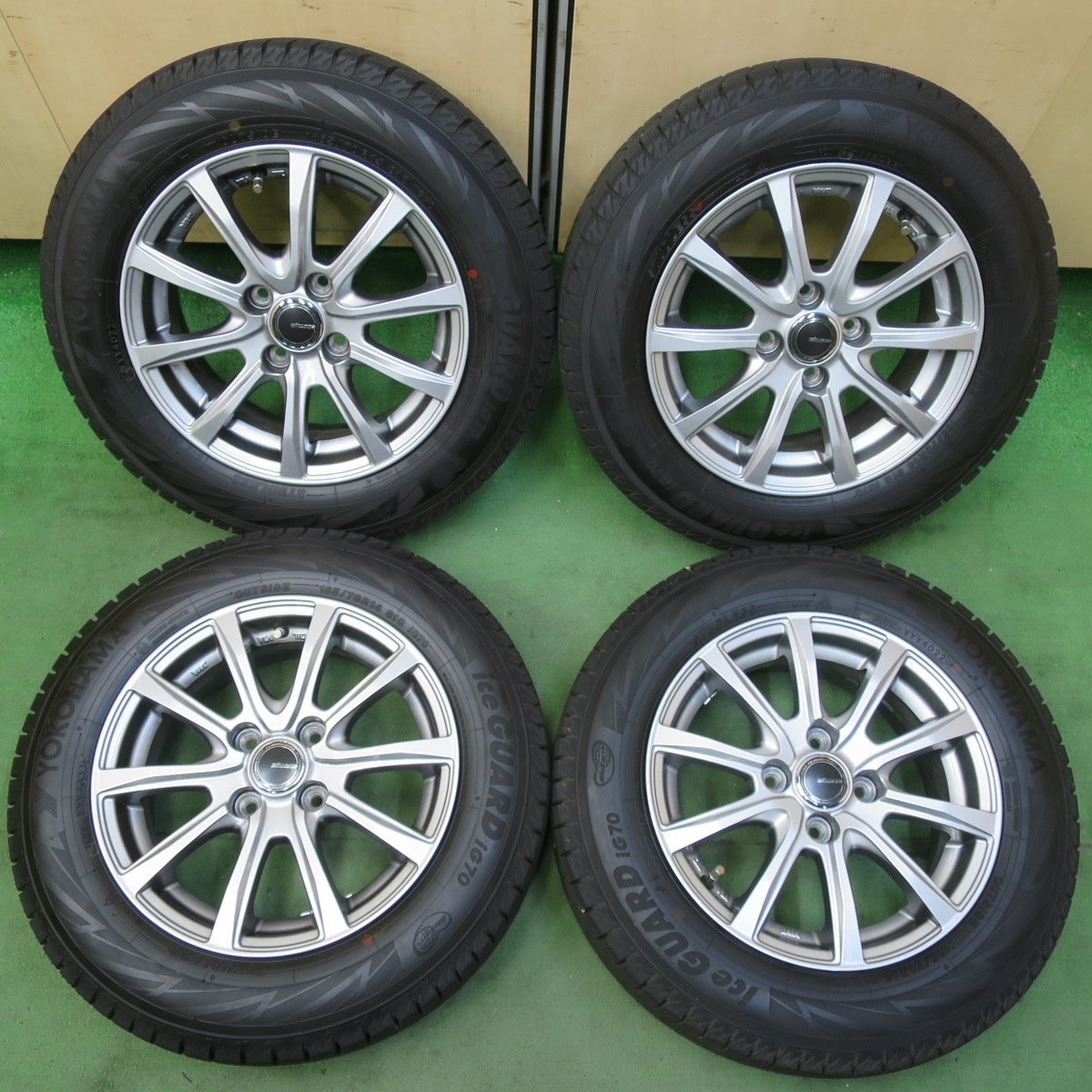 超バリ溝!22年!キレイ!ほぼ10分★スタッドレス 165/70R14 ヨコハマ アイスガード iG70 MiLLOUS ミルアス 14インチ PCD100/4H★5080605イス