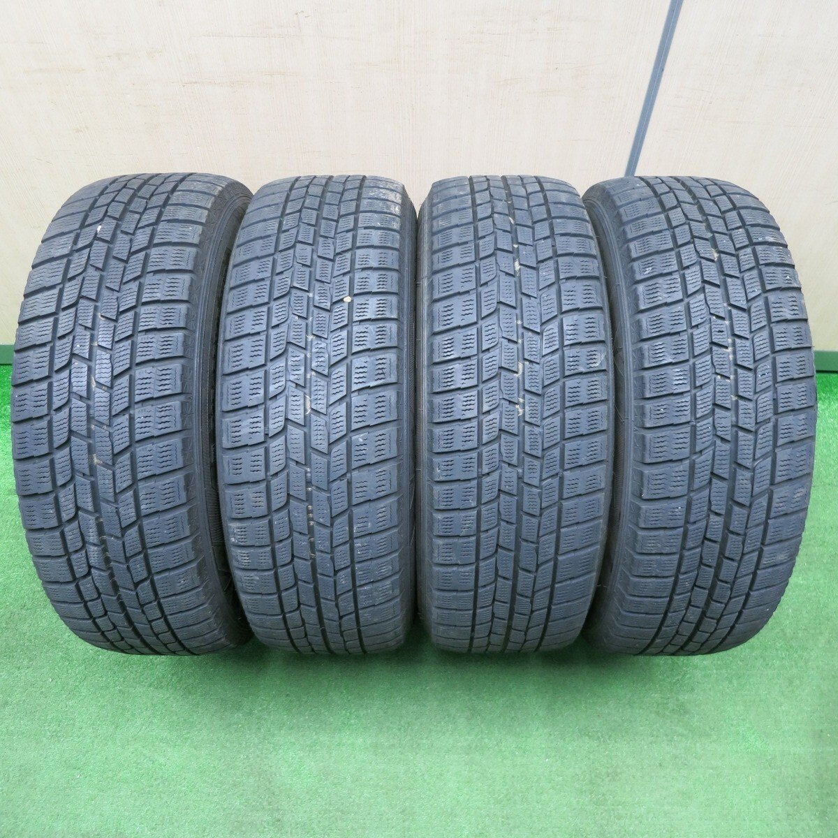 キレイ★スタッドレス 215/65R16 グッドイヤー アイスナビ6 D.O.S. DOS 16インチ PCD114.3/5H★5011102NJス