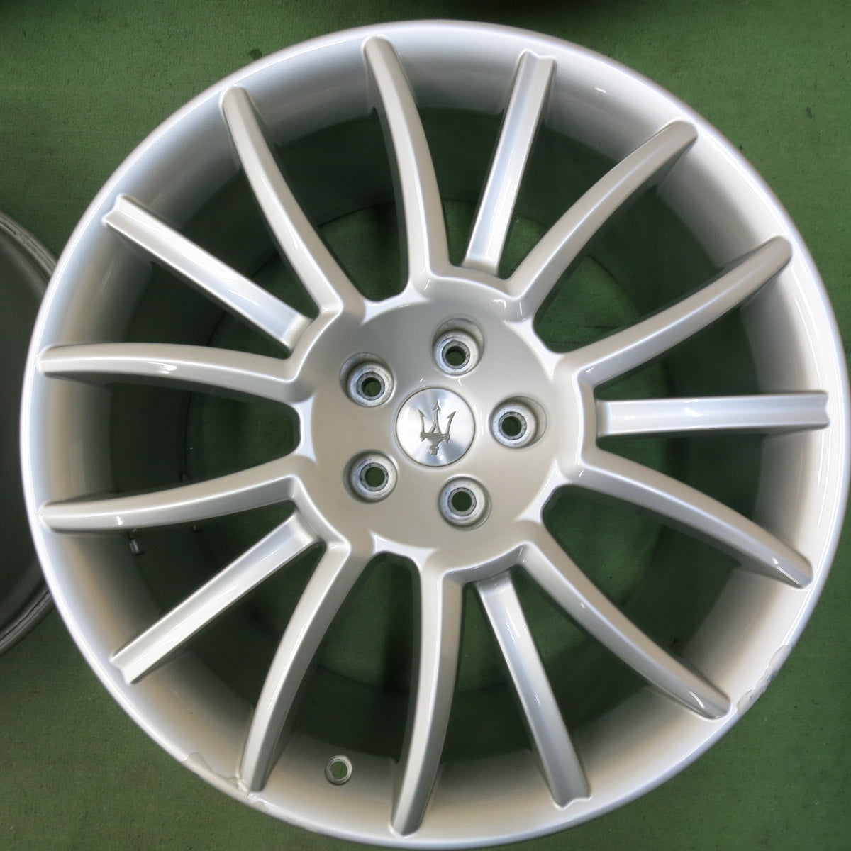 4本価格★マセラティ グランカブリオ グラントゥーリズモ 純正 ホイール 20インチ 20×8.5J 20×10.5J PCD114.3/5H★5051601SYホ