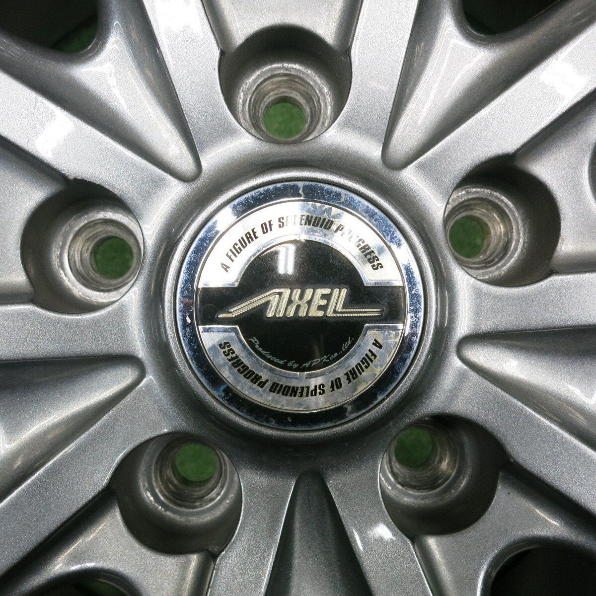 キレイ★スタッドレス 205/60R16 ダンロップ ウインターマックス WM01 AXEL アクセル 16インチ PCD114.3/5H★5010304NJス