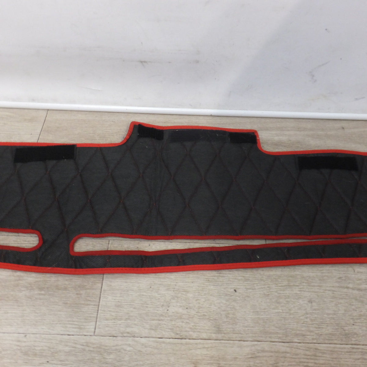 ★三菱ふそう MITSUBISHI キャンター ダッシュボードマット 形式 不明★