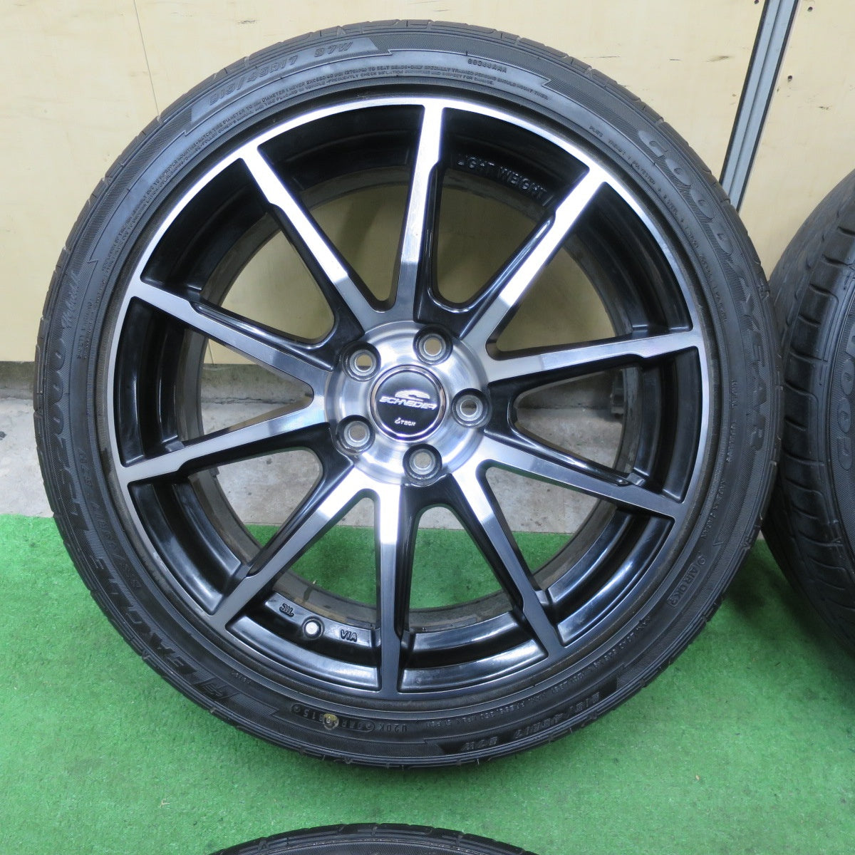 バリ溝!キレイ!9.5分★86 BRZ 等 215/45R17 グッドイヤー イーグル LS2000 hybrid2 SCHNEIDER シュナイダー 17インチ PCD100/5H★5092303TTノ