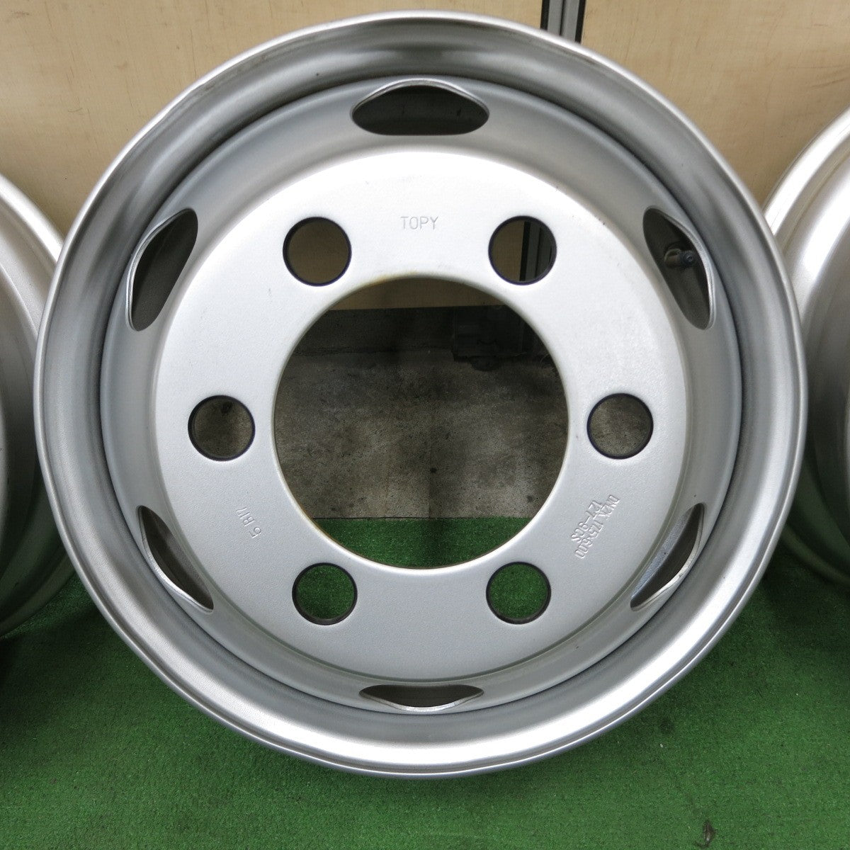 新車外し!6本★トラック エルフ キャンター デュトロ 等 純正 TOPY DM2K スチール ホイール 127-9CS 17.5インチ PCD222.25/6H★5090101ナホ