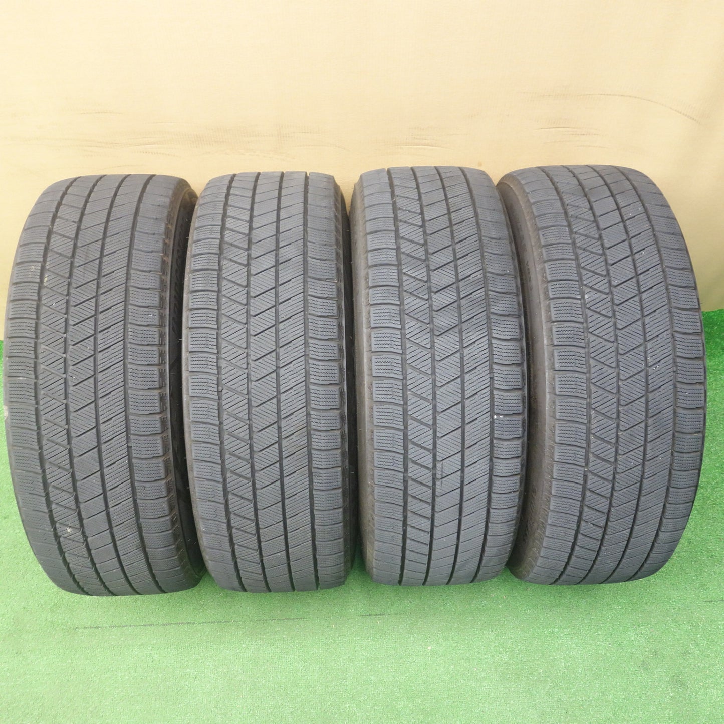 バリ溝!9.5分★トヨタ 180系 クラウン アスリート 純正 225/45R18 スタッドレス ブリヂストン ブリザック VRX3 18インチ PCD114.3/5H★6040302KTス