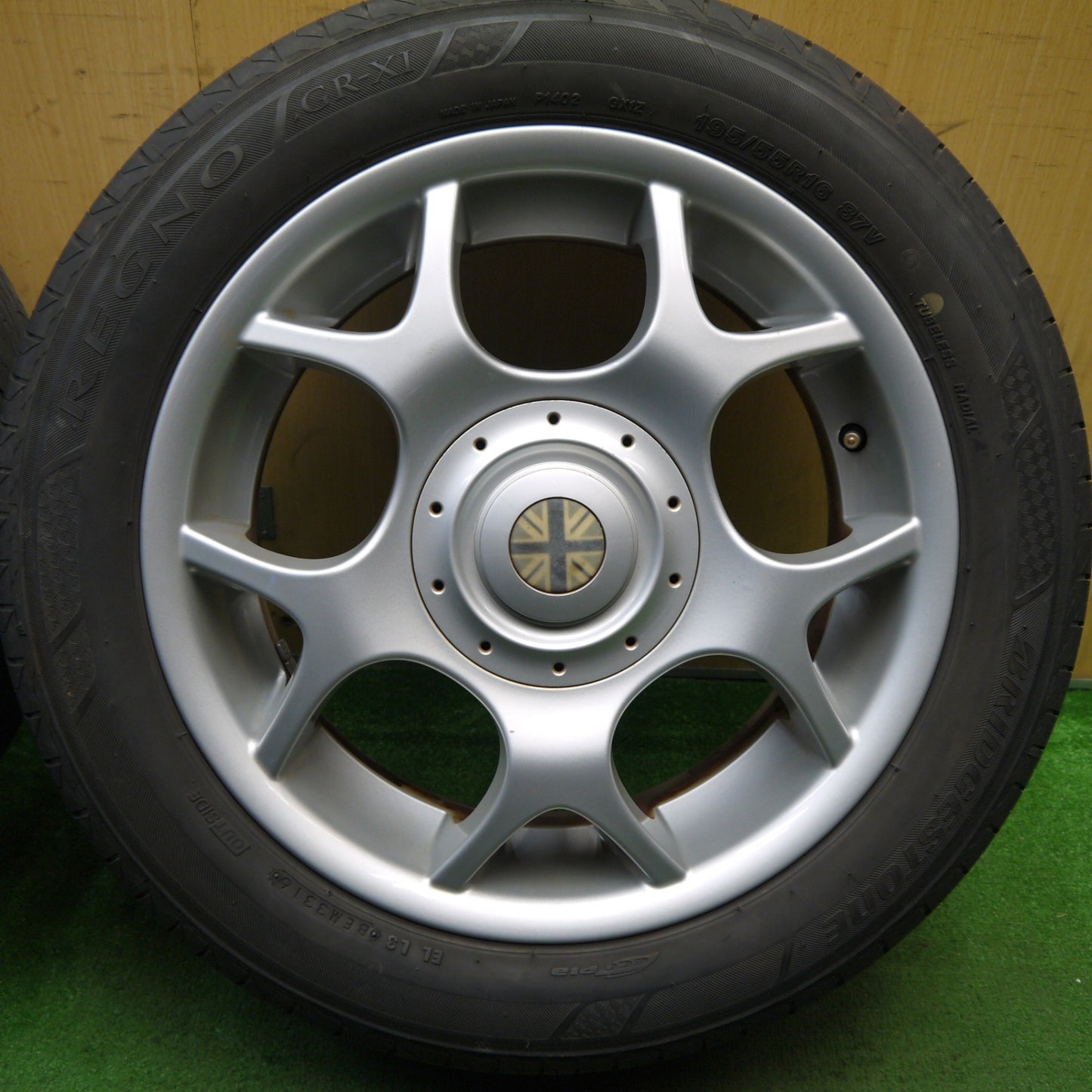 バリ溝!キレイ!9分★MINI R53 ミニ クーパー S 純正 195/55R16 ブリヂストン レグノ GR-XI 16インチ PCD100/4H★5052008Hノ