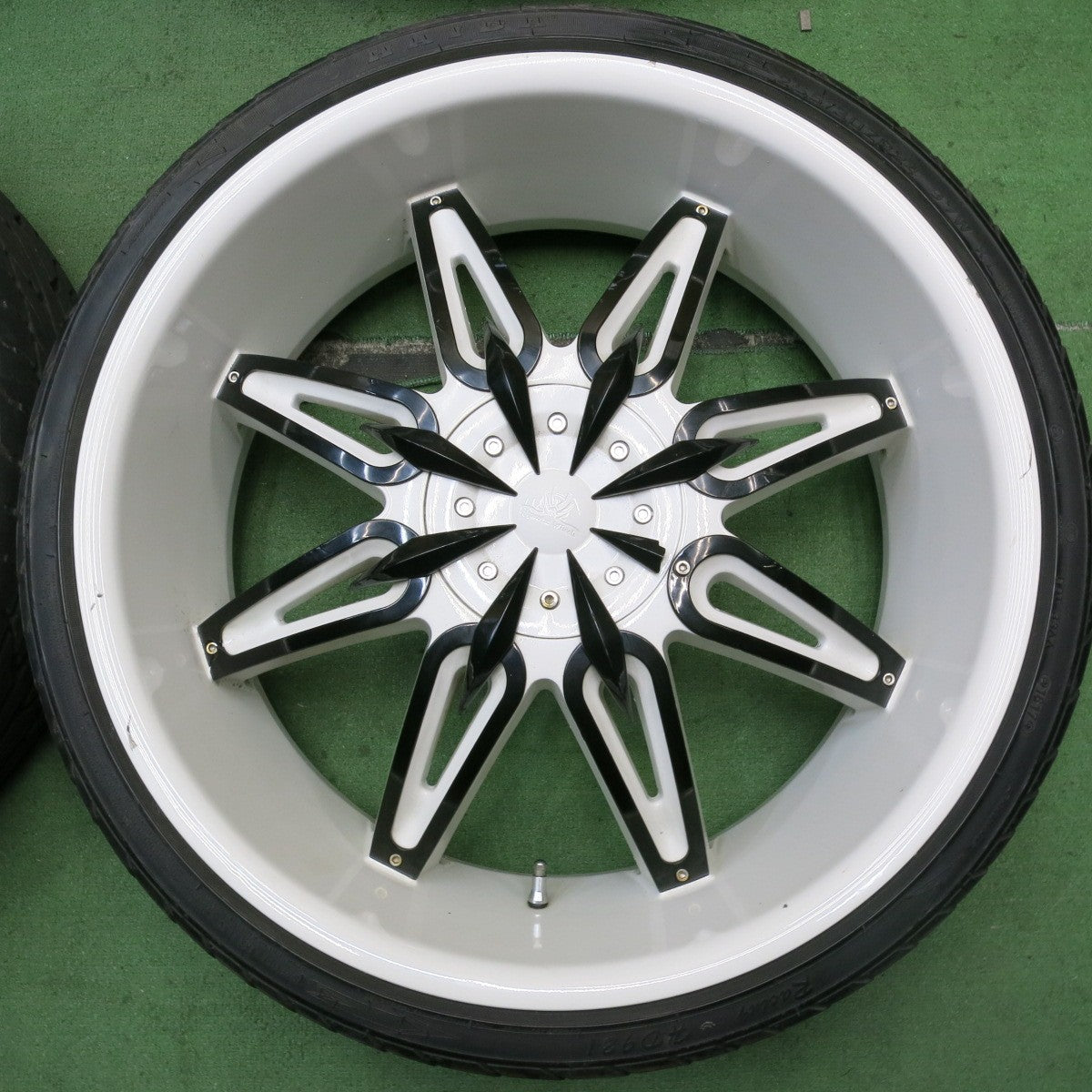 バリ溝!9.5分★Hipnotic DIVA 255/30R24 ゼナ ARGUS-UHP ハイダ Racing HD921 ヒプノティック ディーバ 24インチ PCD114.3/5H★5091701AKノ
