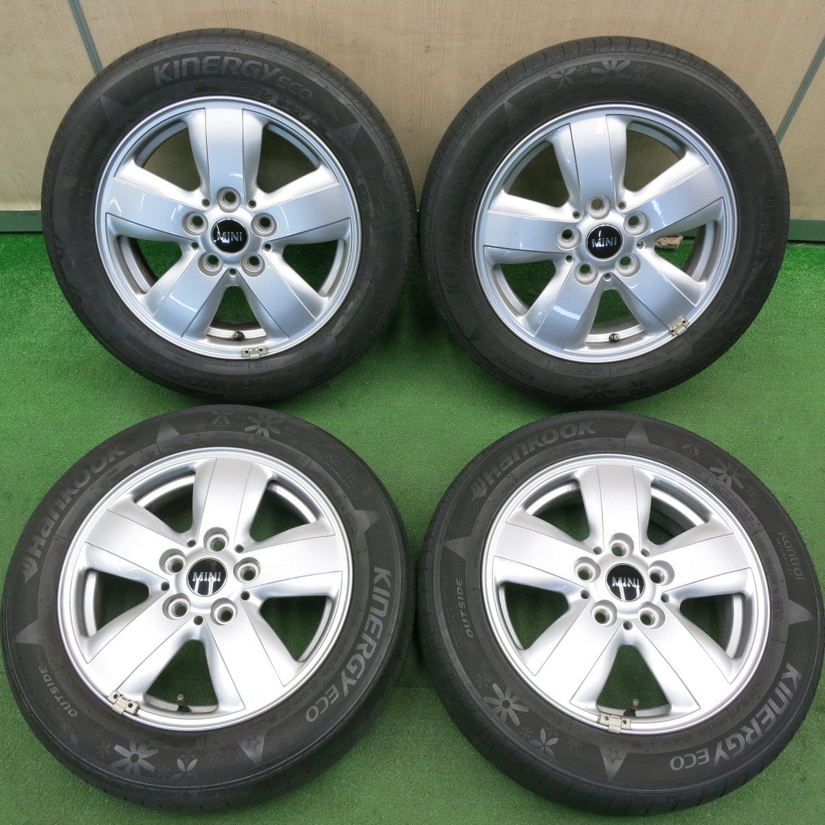 送料無料] 4本価格☆MINI F55 F56 ミニ クーパー 純正 175/65R15