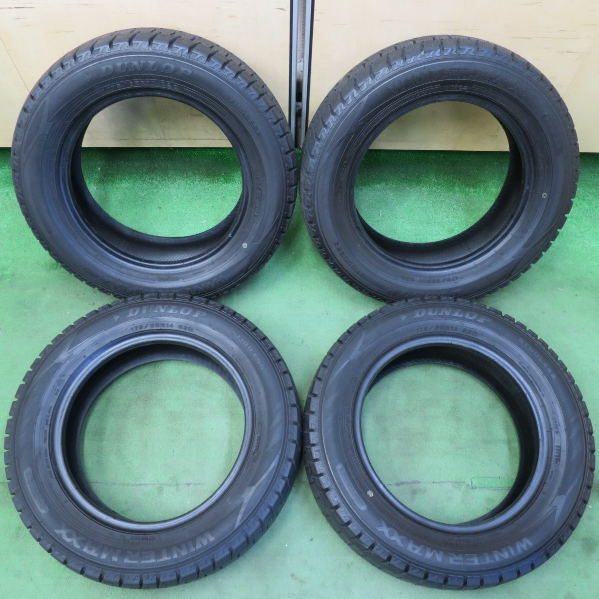 バリ溝!9.5分★スタッドレス 175/65R14 ダンロップ ウインターマックス WM02 タイヤ 14インチ フィット ヴィッツ マーチ 等★5041213イスタ