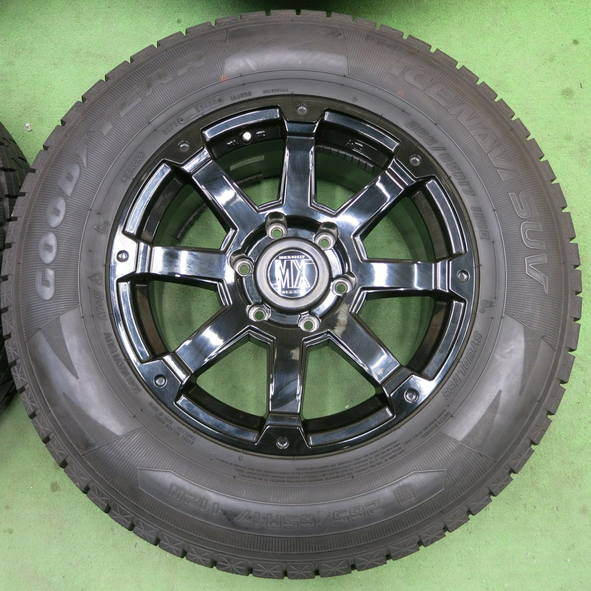 超バリ溝!キレイ!9.5分以上★LOXARNY ROCK KELLY MX 632 265/65R17 スタッドレス グッドイヤー アイスナビ SUV ロクサーニ 17インチ PCD139.7/6H★5043001ナス